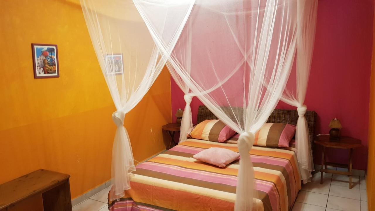 Villa La Creolina Sainte-Rose Esterno foto